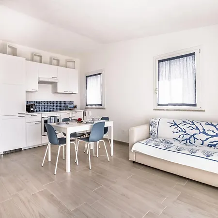 Διαμέρισμα Costa Paradiso Sea View - 8 Guests Trinità dʼAgultu
