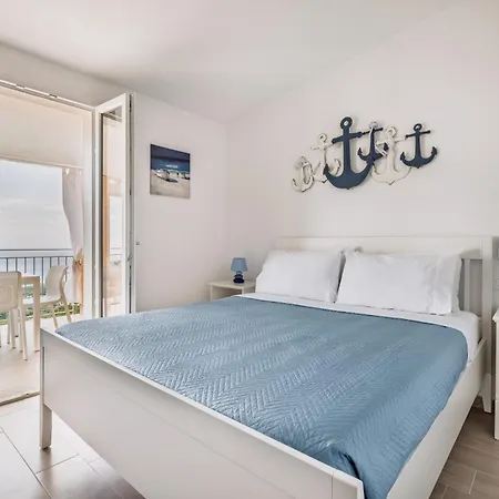 Costa Paradiso Sea View - 8 Guests Apartamento Trinità dʼAgultu